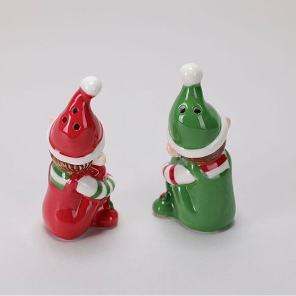 Elf Salt And Pepper Set - Picture 2 of 2